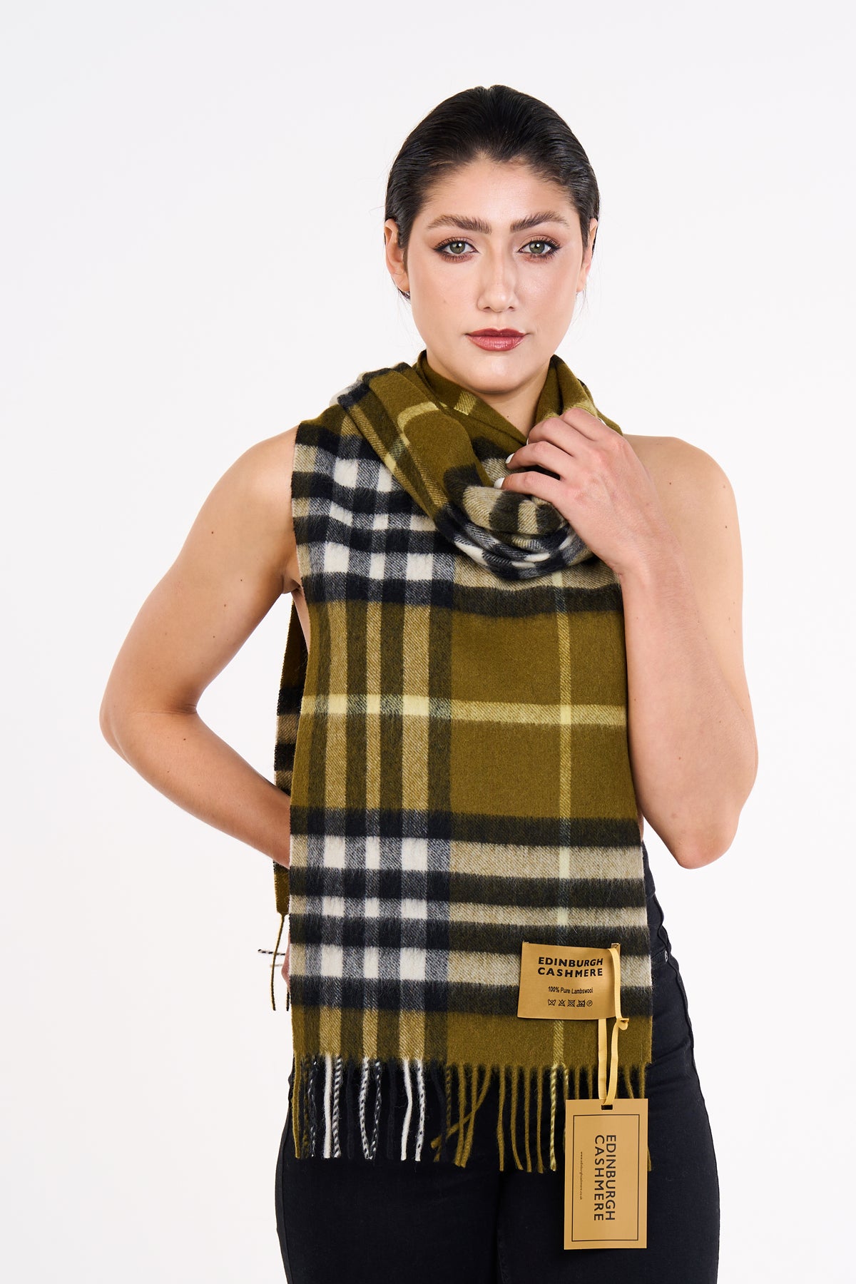 Burberry 50 cashmere 50 wool scarf again best sale