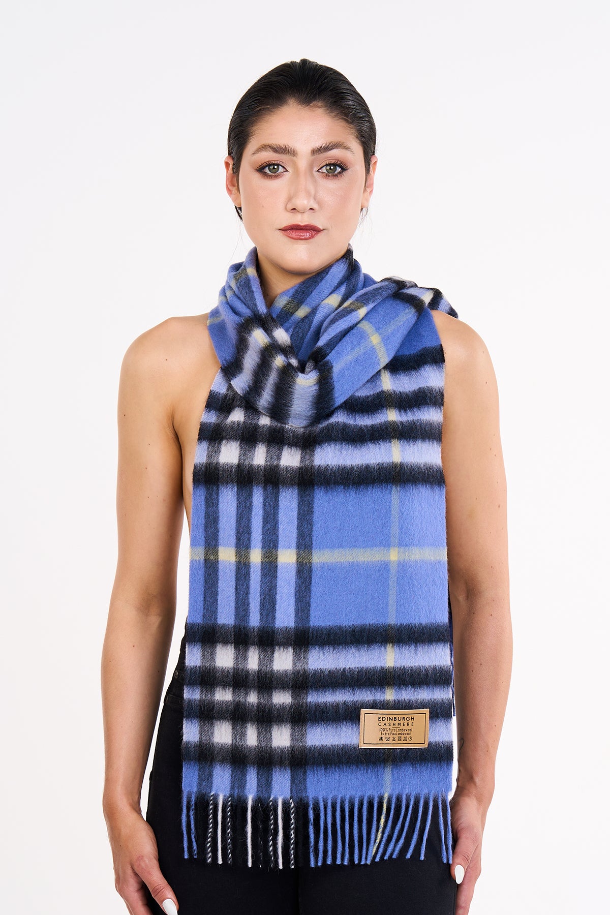 Burberry 100 2024 cashmere scarf 01