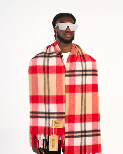 Make Christmas special with a handmade Scottish wool oversized Stole – a timeless and thoughtful gift for your loved ones