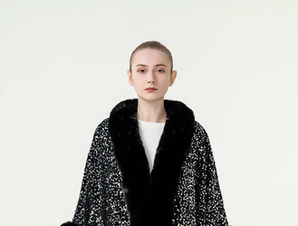 Trendy Men's & Women's Designer Hoodies and Sweatshirts Elegance