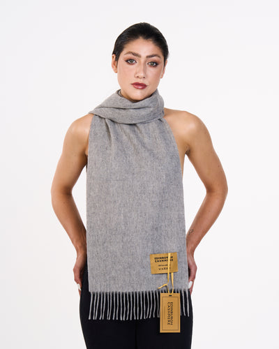 Trendy wool scarf