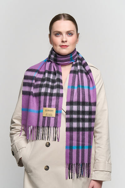 Cashmere Designer Scarf Iconic DC Classic