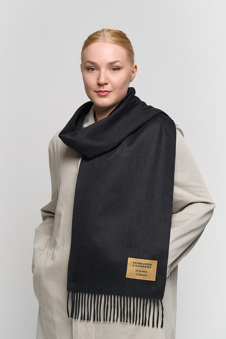 100% Pure Cashmere Scarf Black | Edinburgh Cashmere