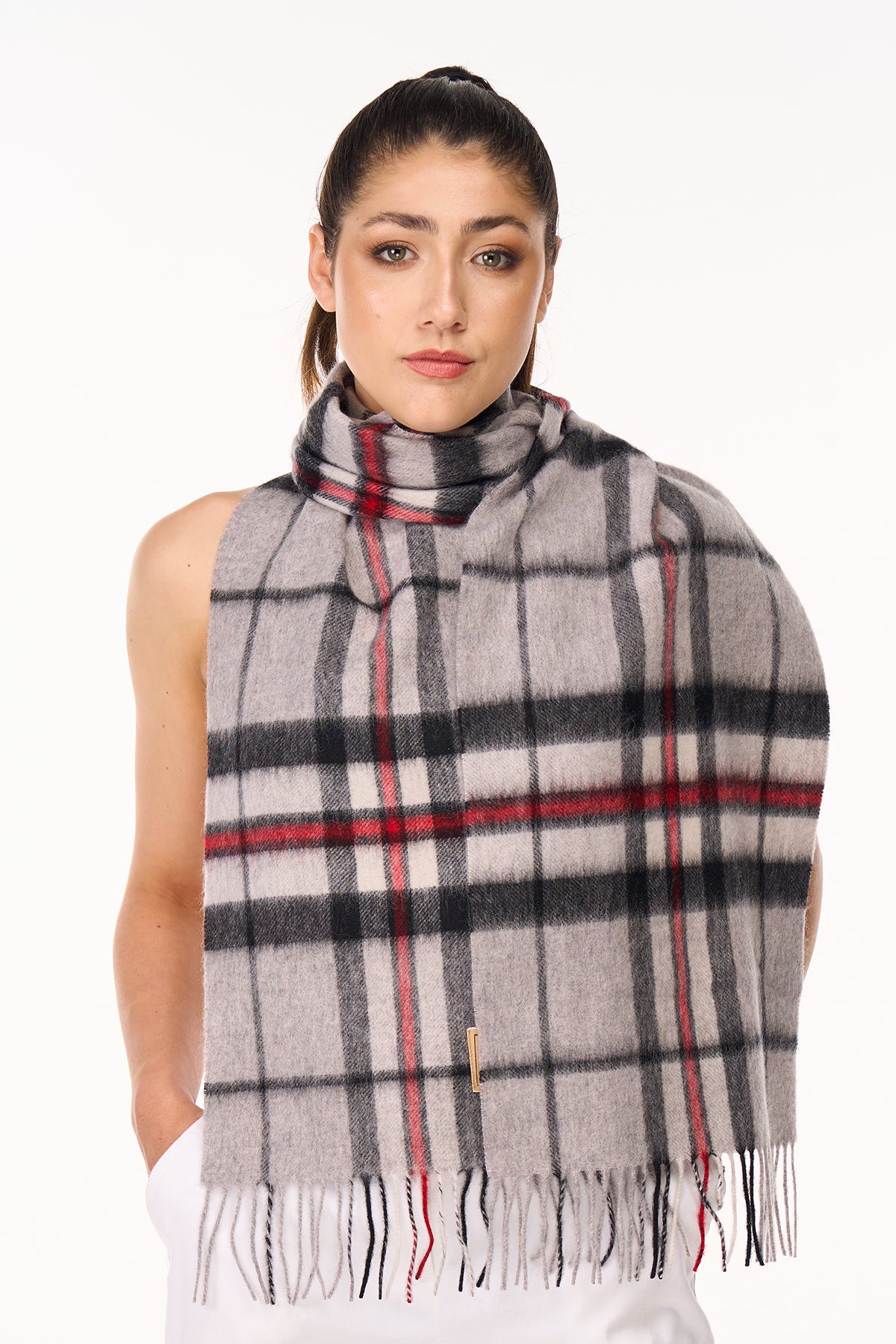 Scarf Tartan 100% Pure Lambswool Scottish Design Thomson Grey