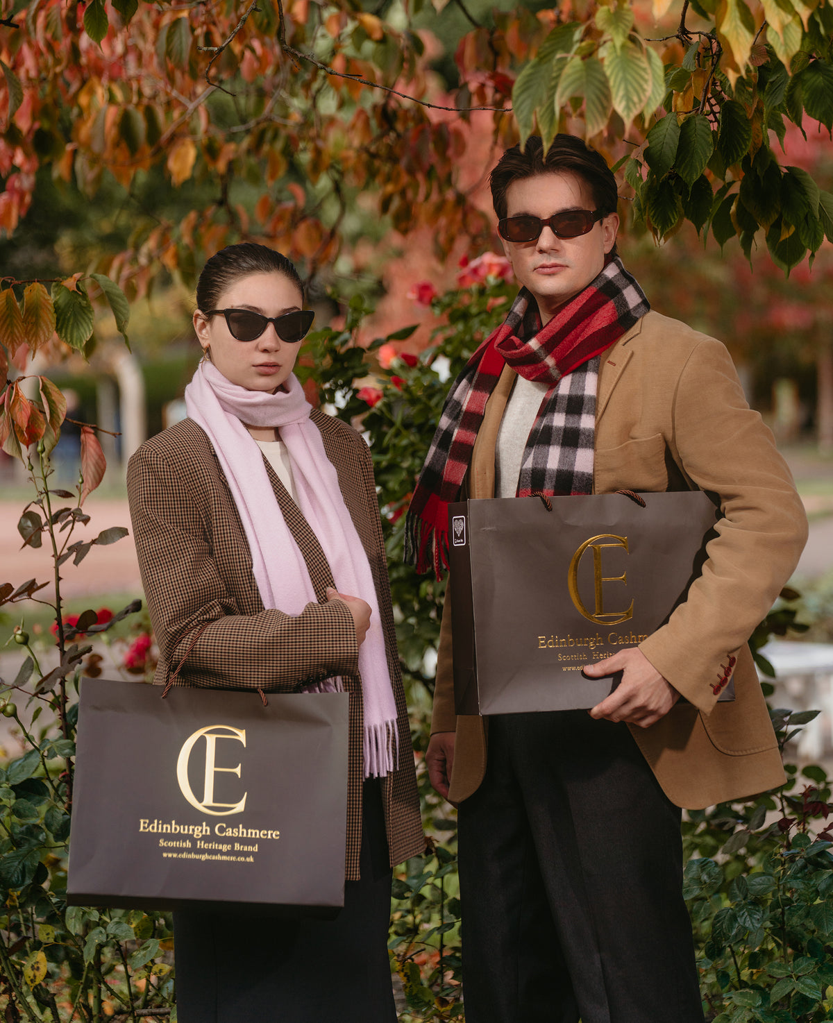 Signature gift packaging