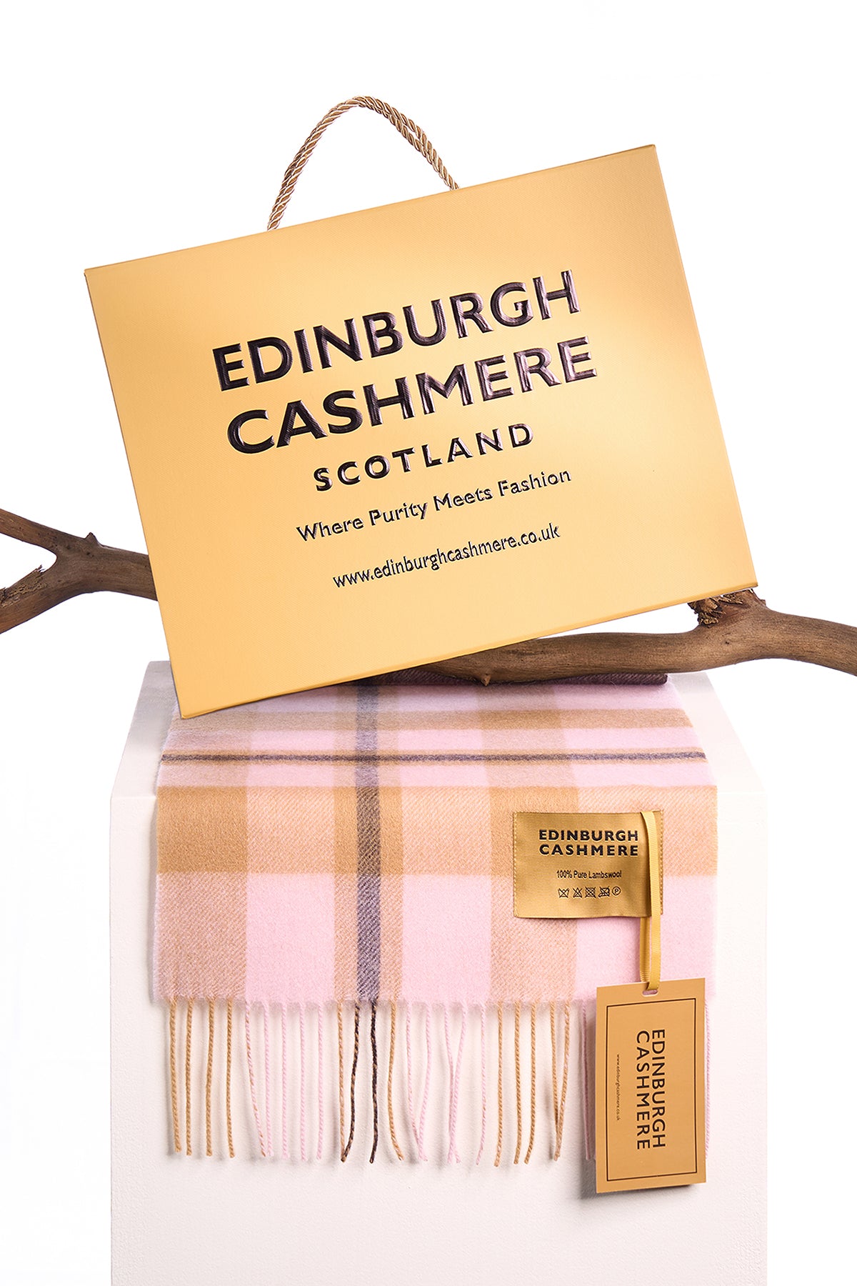 Edinburgh Cashmere Scarf Exclusive Iconic Design DC Scott