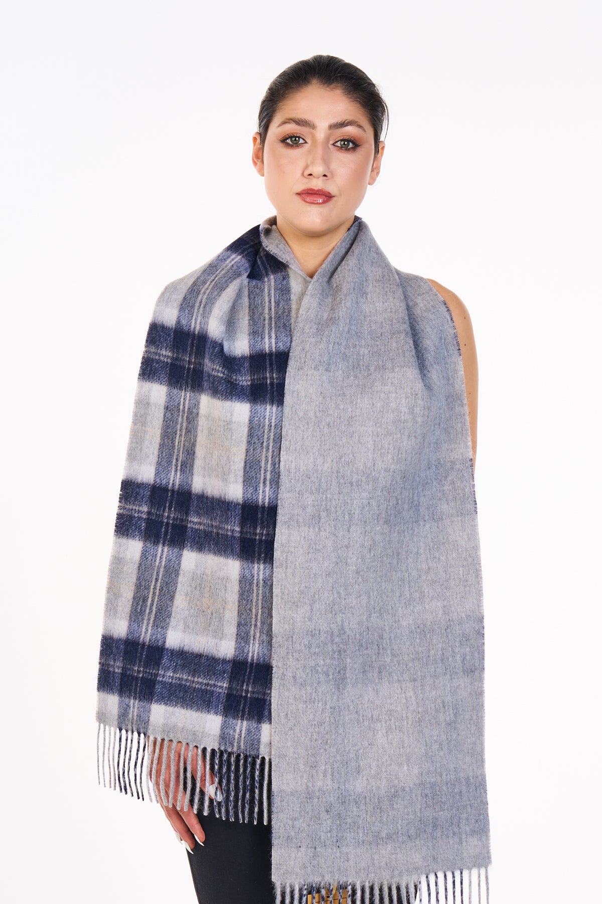 Reversible Scarf Bannockbane Silver 100% Pure Lambswool | Edinburgh ...